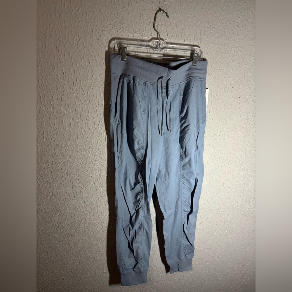 NWT Lululemon Dance Studio MR Jogger